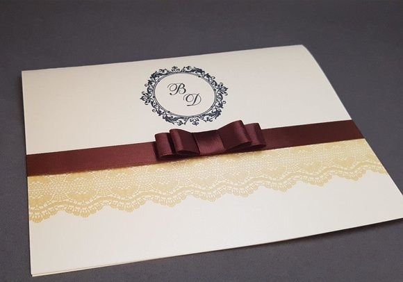 Convite Casamento Dourado Com Renda Desenhada Convite Casamento Dourado Com Renda Desenhada