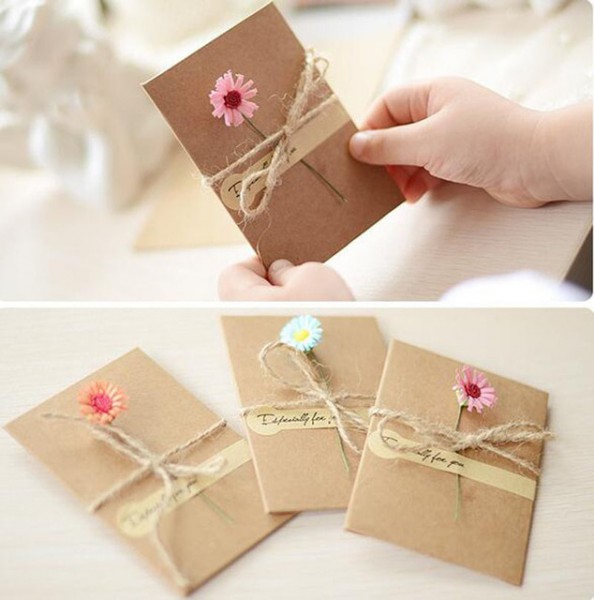 Diy Papel Kraft Retro Handmade Flores Secas Saudação Cartão De Diy Papel Kraft Retro Handmade Flores Secas Saudação Cartão De