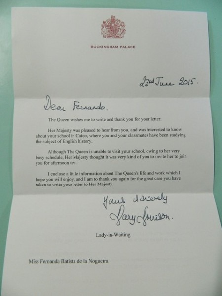 Ã Mole (fotos) â Rainha Da Inglaterra Responde Carta De Aluna E Ã Mole (fotos) â Rainha Da Inglaterra Responde Carta De Aluna E
