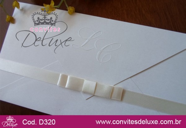 Convite De Casamento Tradicional E Elegante Com Relevo Seco Convite De Casamento Tradicional E Elegante Com Relevo Seco