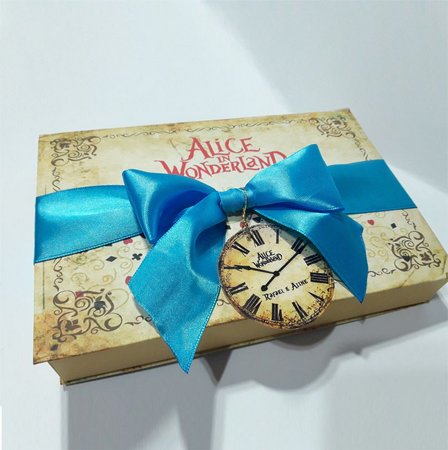 Convite Caixa Alice No Pais Das Maravilhas Convite Caixa Alice No Pais Das Maravilhas