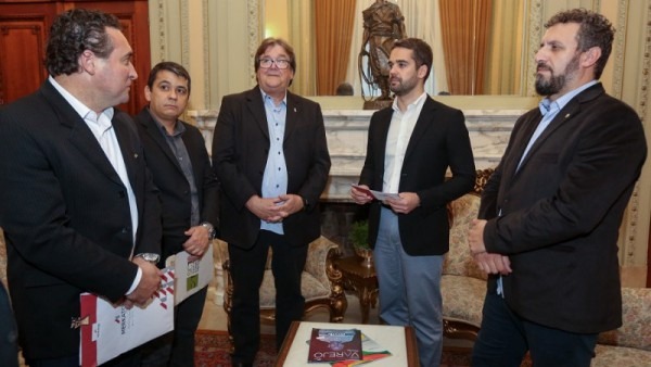 Leite Recebe Convites Para Feira Em Gramado E Mostra Em Novo Leite Recebe Convites Para Feira Em Gramado E Mostra Em Novo