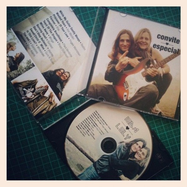 Convite De Casamento Em Formato De Cd Com As Músicas Preferidas Do Convite De Casamento Em Formato De Cd Com As Músicas Preferidas Do