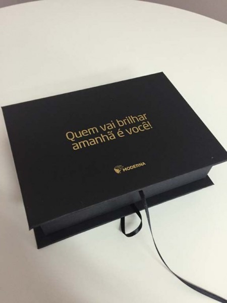 Caixa Convite Sob Medida Fechada Letras Em Dourado Perfeita Para Caixa Convite Sob Medida Fechada Letras Em Dourado Perfeita Para