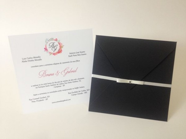 Convite Envelope No Papel Preto Convite Envelope No Papel Preto