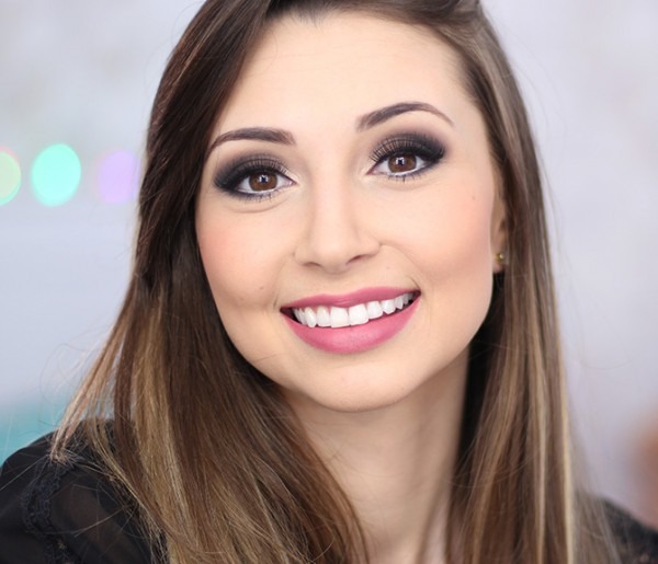 Maquiagem Para Fotos De Convite De Formatura â Sempre Glamour Maquiagem Para Fotos De Convite De Formatura â Sempre Glamour
